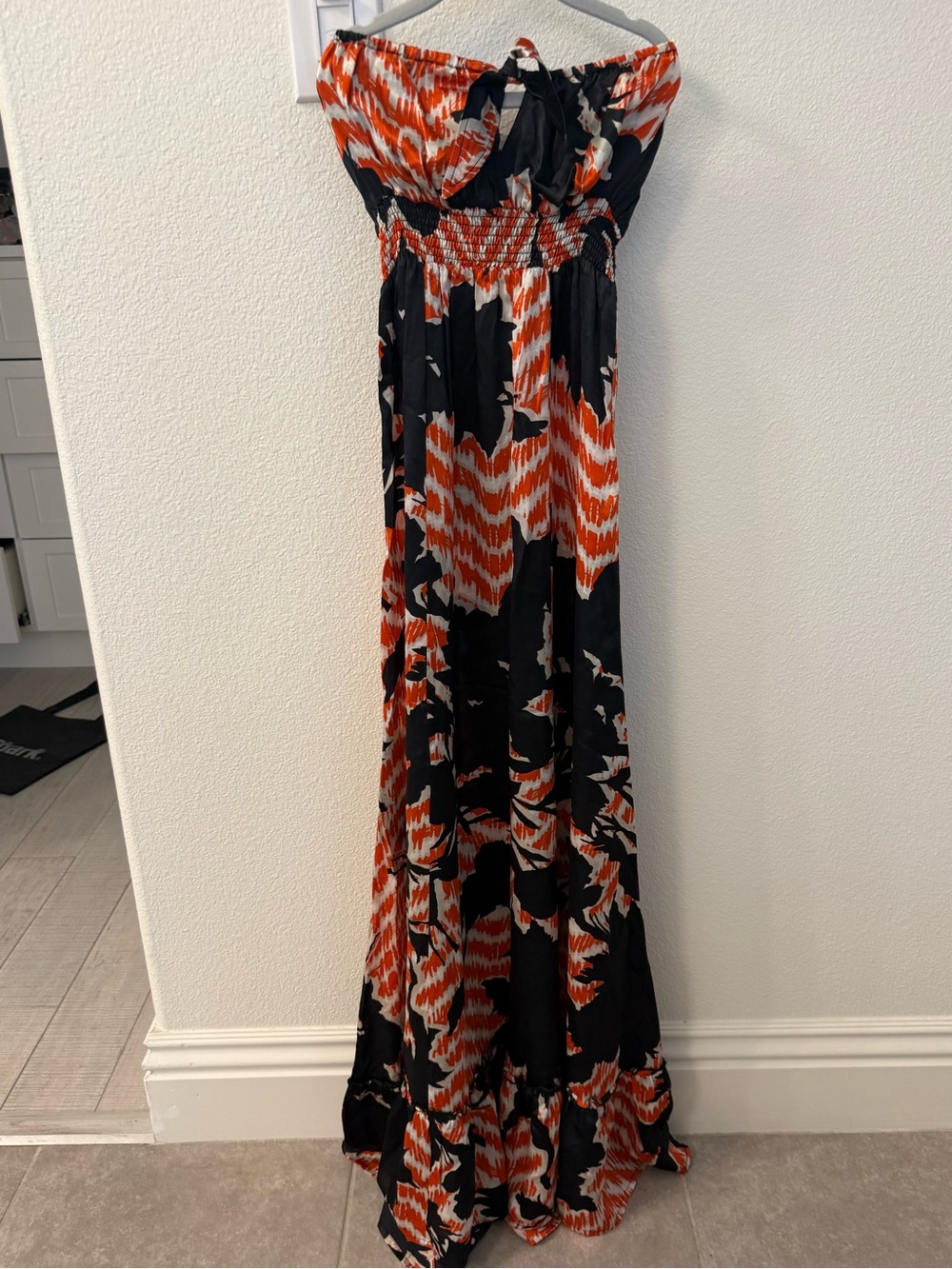 Jenny Han 100% silk tropical strapless dress